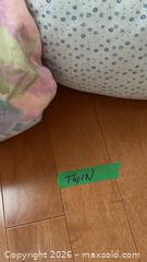 MaxSold Auction: Kids Linen Lot  - Kingston (Ontario, Canada) PARTNER MANAGED Downsizing Online Auction - Buckingham Court