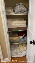 MaxSold Auction: Linen Lot  - Kingston (Ontario, Canada) PARTNER MANAGED Downsizing Online Auction - Buckingham Court