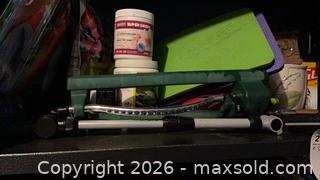 MaxSold Auction: Misc Garden Lot  - Kingston (Ontario, Canada) PARTNER MANAGED Downsizing Online Auction - Buckingham Court