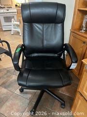 MaxSold Auction: Office Chair - Kingston (Ontario, Canada) PARTNER MANAGED Downsizing Online Auction - Buckingham Court