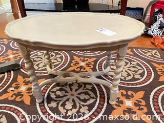 MaxSold Auction: Side Table  - Kingston (Ontario, Canada) PARTNER MANAGED Downsizing Online Auction - Buckingham Court