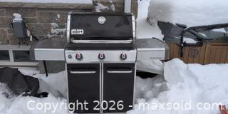 MaxSold Auction: Weber Propane BBQ - Kingston (Ontario, Canada) PARTNER MANAGED Downsizing Online Auction - Buckingham Court