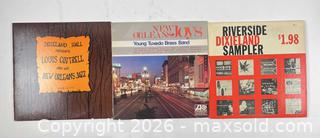 MaxSold Auction: A LOT OF CINTAGE COLLECTIBLE RECORDS NEW ORLEANS JAZZ BLUES - Toronto (Ontario, Canada) PARTNER MANAGED Moving Online Auction - Brunswick Avenue