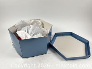 MaxSold Auction: BEAU CHAPEAU FLAPPER STYLE STRAW HAT BNIB BESPOKE - Toronto (Ontario, Canada) PARTNER MANAGED Moving Online Auction - Brunswick Avenue