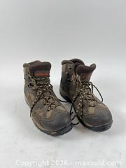 MaxSold Auction: COLUMBIA WATERPROOF MEN'S HIKING BOOTS VIBRAM SOLE MEN'S SIZE 11 - Toronto (Ontario, Canada) PARTNER MANAGED Moving Online Auction - Brunswick Avenue
