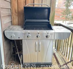 MaxSold Auction: COMMERCIAL INFRARED CHAR-BROIL GAS BARBECUE - Toronto (Ontario, Canada) PARTNER MANAGED Moving Online Auction - Brunswick Avenue