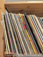 MaxSold Auction: EXTREMELY LARGE LOT OF OVER 550 LP'S - Toronto (Ontario, Canada) PARTNER MANAGED Moving Online Auction - Brunswick Avenue