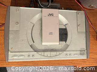 MaxSold Auction: JVC FS-SD9 ALL IN ONE CD SOUND SYSTEM AND SPEAKERS - Toronto (Ontario, Canada) PARTNER MANAGED Moving Online Auction - Brunswick Avenue