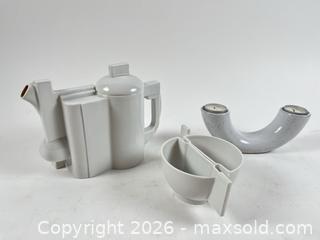 MaxSold Auction: KAZIMIR MALEVICH SUPREMATIST TEA POT SET AND ABSTRACT CANDLE HOLDER - Toronto (Ontario, Canada) PARTNER MANAGED Moving Online Auction - Brunswick Avenue