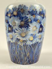 MaxSold Auction: LARGE VINTAGE AK KAISER FLORAL PORCELAIN VASE - Toronto (Ontario, Canada) PARTNER MANAGED Moving Online Auction - Brunswick Avenue