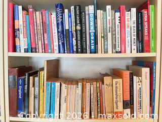 MaxSold Auction: LIBRARY LOT B - Toronto (Ontario, Canada) PARTNER MANAGED Moving Online Auction - Brunswick Avenue