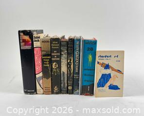 MaxSold Auction: [LOT OF 10] LITERATURE, SCIENCE FICTION, FIRST EDITIONS, ETC. - Toronto (Ontario, Canada) PARTNER MANAGED Moving Online Auction - Brunswick Avenue