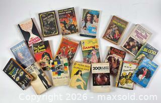 MaxSold Auction: [LOT OF 19] VINTAGE LITERATURE, MYSTERY, SCIENCE FICTION PAPERBACKS - Toronto (Ontario, Canada) PARTNER MANAGED Moving Online Auction - Brunswick Avenue