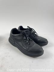 MaxSold Auction: [LOT OF 3] ROCKPORT BLACK LEATHER MEN'S SHOES - Toronto (Ontario, Canada) PARTNER MANAGED Moving Online Auction - Brunswick Avenue