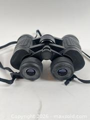 MaxSold Auction: [LOT OF 3] VINTAGE BINOCULAR LOT - Toronto (Ontario, Canada) PARTNER MANAGED Moving Online Auction - Brunswick Avenue