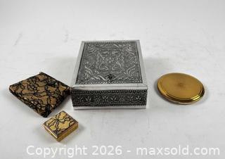 MaxSold Auction: [LOT OF 4] VINTAGE ART DECO TRINKET JEWELRY BOXES AND MAKEUP CASES - Toronto (Ontario, Canada) PARTNER MANAGED Moving Online Auction - Brunswick Avenue