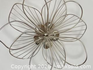 MaxSold Auction: [LOT OF 5] COOL VARIOUS MODERN HOME DECOR - Toronto (Ontario, Canada) PARTNER MANAGED Moving Online Auction - Brunswick Avenue