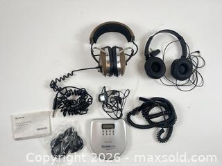 MaxSold Auction: [LOT OF 6] VINTAGE AUDIO HEADPHONE LOT AND DISCMAN PORTABLE CD PLAYER - Toronto (Ontario, Canada) PARTNER MANAGED Moving Online Auction - Brunswick Avenue