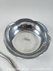 MaxSold Auction: MARIPOSA BRILLANTE SALAD SERVERS AND MATCHING BOWL - Toronto (Ontario, Canada) PARTNER MANAGED Moving Online Auction - Brunswick Avenue