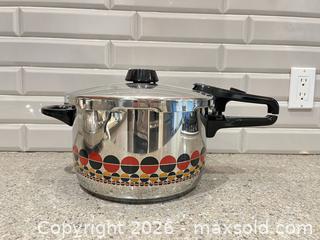 MaxSold Auction: MCM FISSLER PRESSURE COOKER AND SKILLET SET - Toronto (Ontario, Canada) PARTNER MANAGED Moving Online Auction - Brunswick Avenue