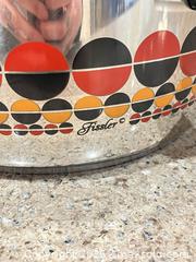 MaxSold Auction: MCM FISSLER PRESSURE COOKER AND SKILLET SET - Toronto (Ontario, Canada) PARTNER MANAGED Moving Online Auction - Brunswick Avenue