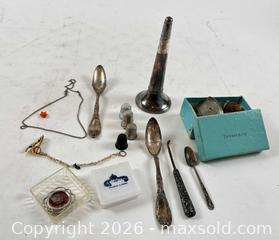 MaxSold Auction: SMALL MISCELLANEOUS END OF ESTATE PIECES - Toronto (Ontario, Canada) PARTNER MANAGED Moving Online Auction - Brunswick Avenue