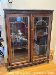 MaxSold Auction: VINTAGE HONDERICH GLASS FRONT BOOKCASE CABINET - Toronto (Ontario, Canada) PARTNER MANAGED Moving Online Auction - Brunswick Avenue