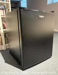 MaxSold Auction: WHIRLPOOL MINI FRIDGE - Toronto (Ontario, Canada) PARTNER MANAGED Moving Online Auction - Brunswick Avenue