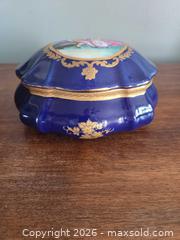 MaxSold Auction: vintage Limoges porcelain trinket or jewelry box fine cobalt blue porcelain. 1940-50s - Ottawa (Ontario, Canada) SELLER MANAGED Downsizing Online Auction - Seabrooke Drive