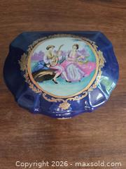 MaxSold Auction: vintage Limoges porcelain trinket or jewelry box fine cobalt blue porcelain. 1940-50s - Ottawa (Ontario, Canada) SELLER MANAGED Downsizing Online Auction - Seabrooke Drive