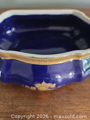 MaxSold Auction: vintage Limoges porcelain trinket or jewelry box fine cobalt blue porcelain. 1940-50s - Ottawa (Ontario, Canada) SELLER MANAGED Downsizing Online Auction - Seabrooke Drive