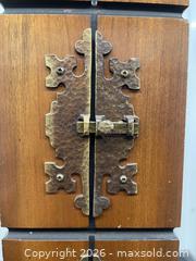 MaxSold Auction: Decorative Wood Lamp (no lampshade) - Toronto (Ontario, Canada) SELLER MANAGED Estate Sale Online Auction - Kennedy Road (STORAGE)