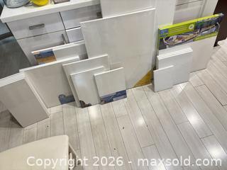 MaxSold Auction: Artist's Loft Gallery-Wrapped Stretched Canvases, Lot of 12+ - Delta (British Columbia, Canada) SELLER MANAGED Estate Sale Online Auction -  55b Street