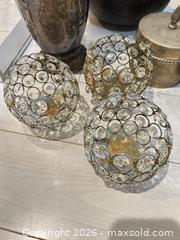 MaxSold Auction: Lot of Mixed Mid-Century Vintage Decorative Items - Delta (British Columbia, Canada) SELLER MANAGED Estate Sale Online Auction -  55b Street