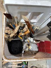 MaxSold Auction: Mixed Lot of Art Supplies — Sketch Pads, Paints & Brushes - Delta (British Columbia, Canada) SELLER MANAGED Estate Sale Online Auction -  55b Street