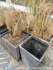 MaxSold Auction: Set of 6 Tall Square Faux Rattan Resin Planters - Delta (British Columbia, Canada) SELLER MANAGED Estate Sale Online Auction -  55b Street