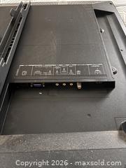 MaxSold Auction: Toshiba 47" Cinema Series LED Smart TV (47L6200U) - Delta (British Columbia, Canada) SELLER MANAGED Estate Sale Online Auction -  55b Street