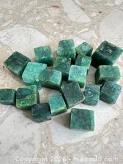 MaxSold Auction: Jade lot - London (Ontario, Canada) SELLER MANAGED Downsizing Online Auction - Marconi Boulevard