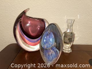 MaxSold Auction: Murano & Studio Art Glass Trio - Campbell (California, USA) PARTNER MANAGED Downsizing Online Auction - Roundtree Drive