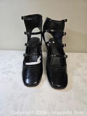 MaxSold Auction: ASOS EKLIS Multi Buckle Shoe Boots • Colour: Black patent • Size: UK 7 - Toronto (Ontario, Canada) SELLER MANAGED Reseller Online Auction - Dartmoor Drive