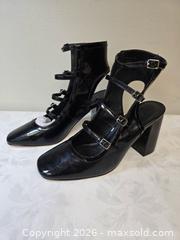 MaxSold Auction: ASOS EKLIS Multi Buckle Shoe Boots • Colour: Black patent • Size: UK 7 - Toronto (Ontario, Canada) SELLER MANAGED Reseller Online Auction - Dartmoor Drive