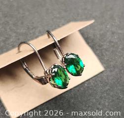 MaxSold Auction: Emerald green 925 silver earrings - Mississauga (Ontario, Canada) SELLER MANAGED Downsizing Online Auction - Golden Orchard Drive (CONDO)