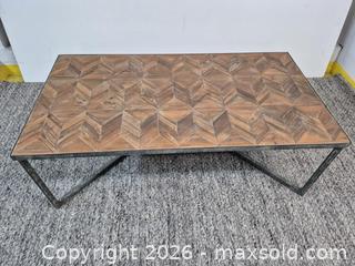 MaxSold Auction: A Rectangular Coffee Table - Oshawa (Ontario, Canada) SELLER MANAGED Commercial Liquidation Online Auction - Bond Street West