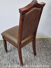 MaxSold Auction: Homelegance Accent Chair - Oshawa (Ontario, Canada) SELLER MANAGED Commercial Liquidation Online Auction - Bond Street West