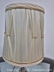 MaxSold Auction: Table Lamp With Crystal and Glass Base - Oshawa (Ontario, Canada) SELLER MANAGED Commercial Liquidation Online Auction - Bond Street West