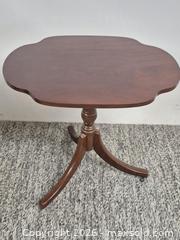 MaxSold Auction: Vintage Mahogany Duncan Phyfe Style Pedestal Side Table - Oshawa (Ontario, Canada) SELLER MANAGED Commercial Liquidation Online Auction - Bond Street West