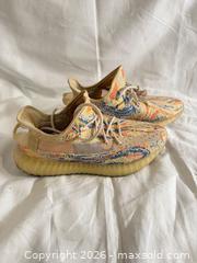MaxSold Auction: Adidas Yeezy Men's 350 Boost V2 Mx Oat US 9 Yellow - Toronto (Ontario, Canada) SELLER MANAGED Downsizing Online Auction - Applefield Drive