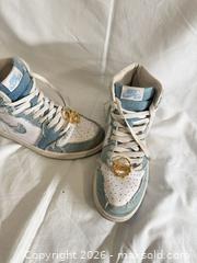 MaxSold Auction: Air Jordan 1 High Denim size 9 - Toronto (Ontario, Canada) SELLER MANAGED Downsizing Online Auction - Applefield Drive