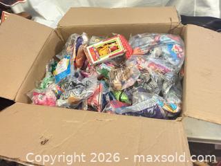 MaxSold Auction: Box full of vintage McDonald’s happy meal toys  - Toronto (Ontario, Canada) SELLER MANAGED Downsizing Online Auction - Applefield Drive