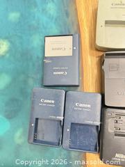 MaxSold Auction: Lot of camera charges  - Toronto (Ontario, Canada) SELLER MANAGED Downsizing Online Auction - Applefield Drive
